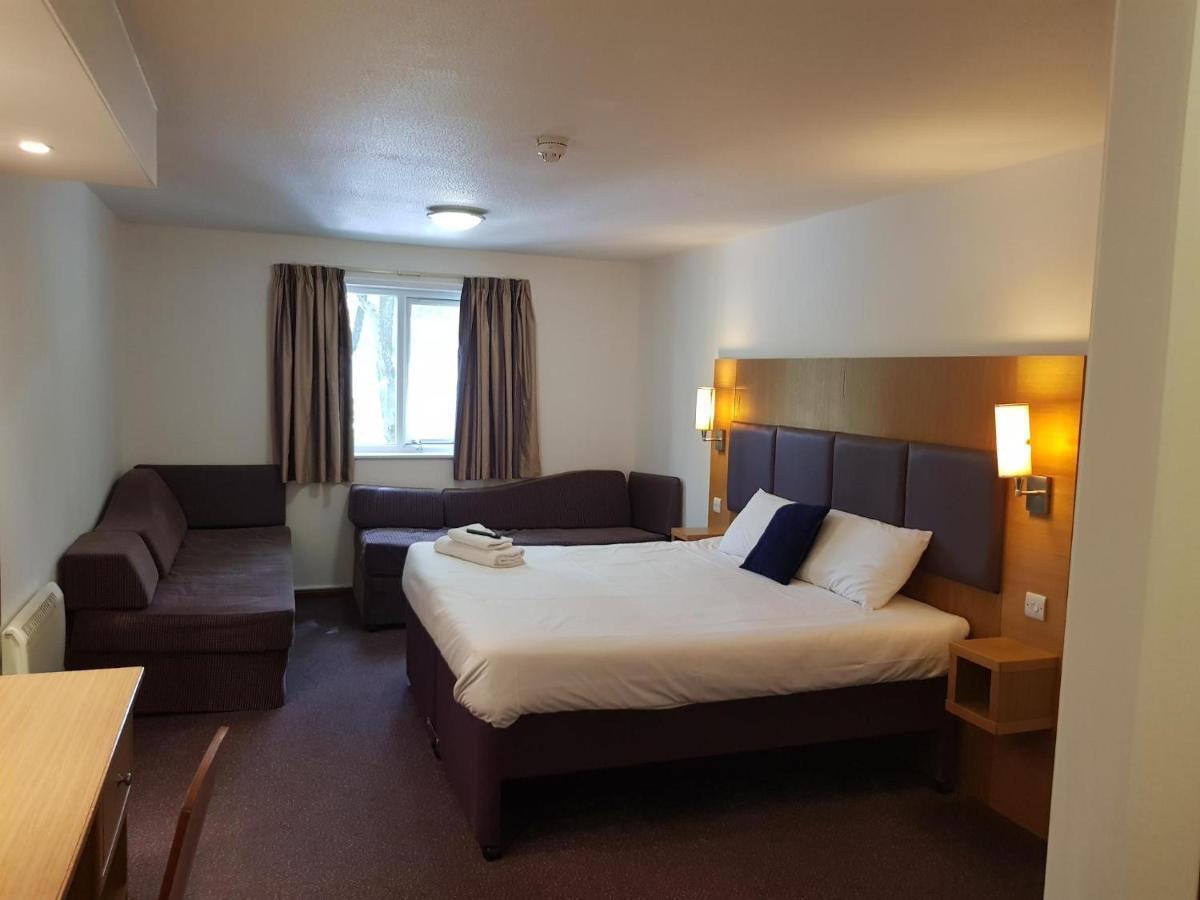 V Lodge Manchester Middleton  Luaran gambar