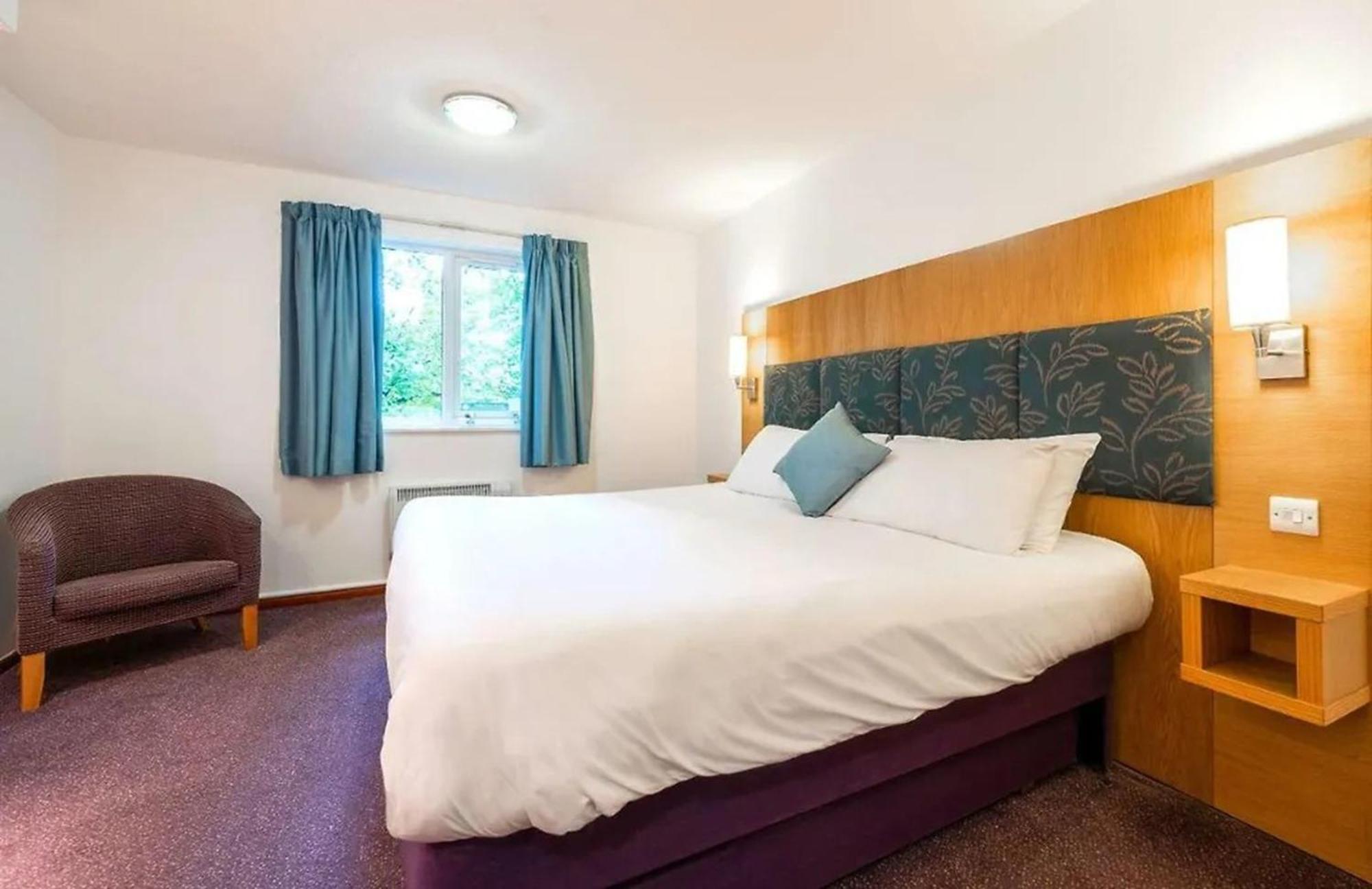 V Lodge Manchester Middleton  Luaran gambar